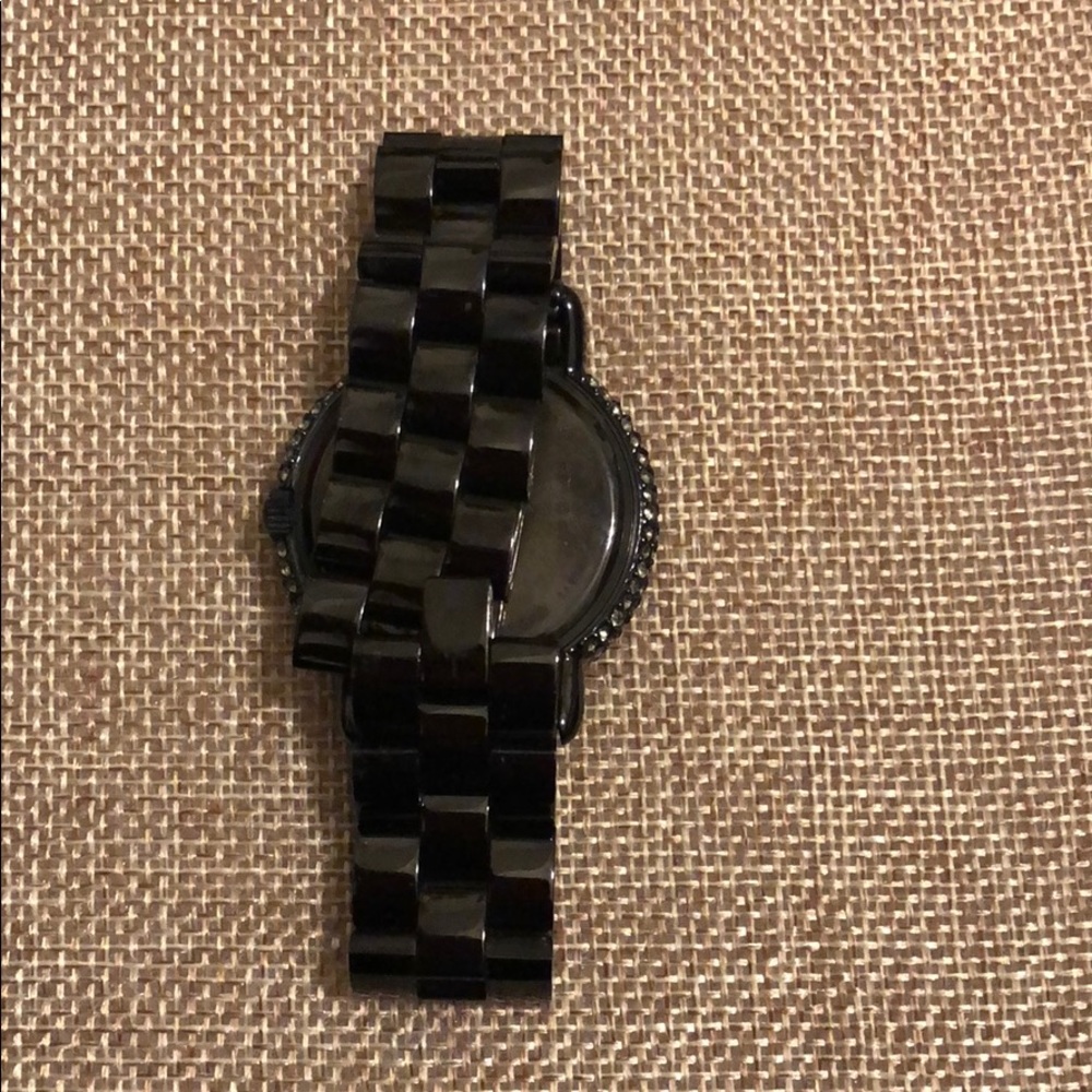 Marc Jacobs Watch! - Picture 2 of 4